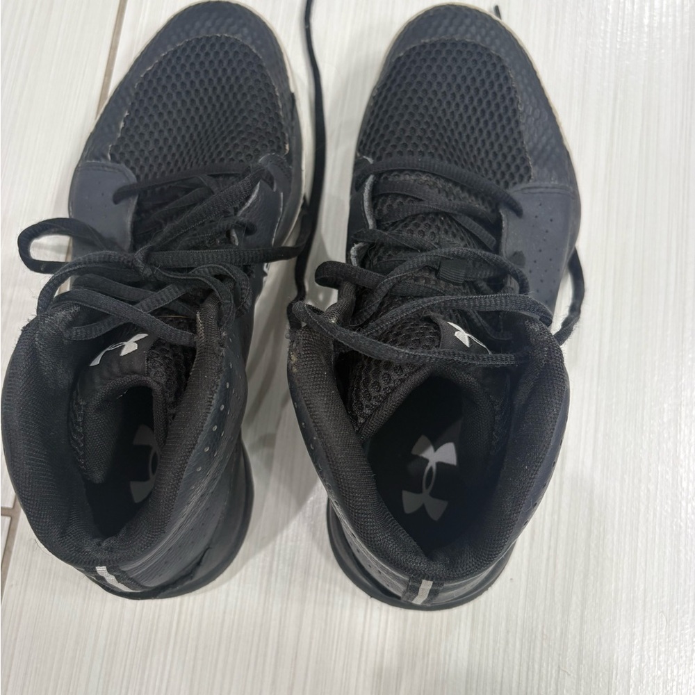 Under Armour Charcoal Sneakers